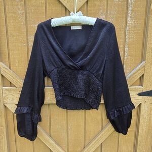 Altar'd State long sleeve V neck blouse size small